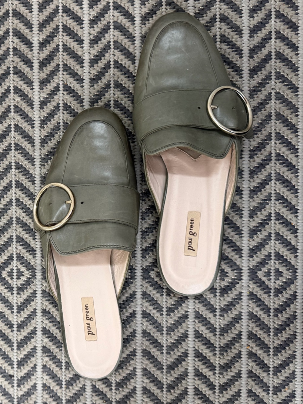 Paul Green Simona mule slip-on shoe in olive green size 5